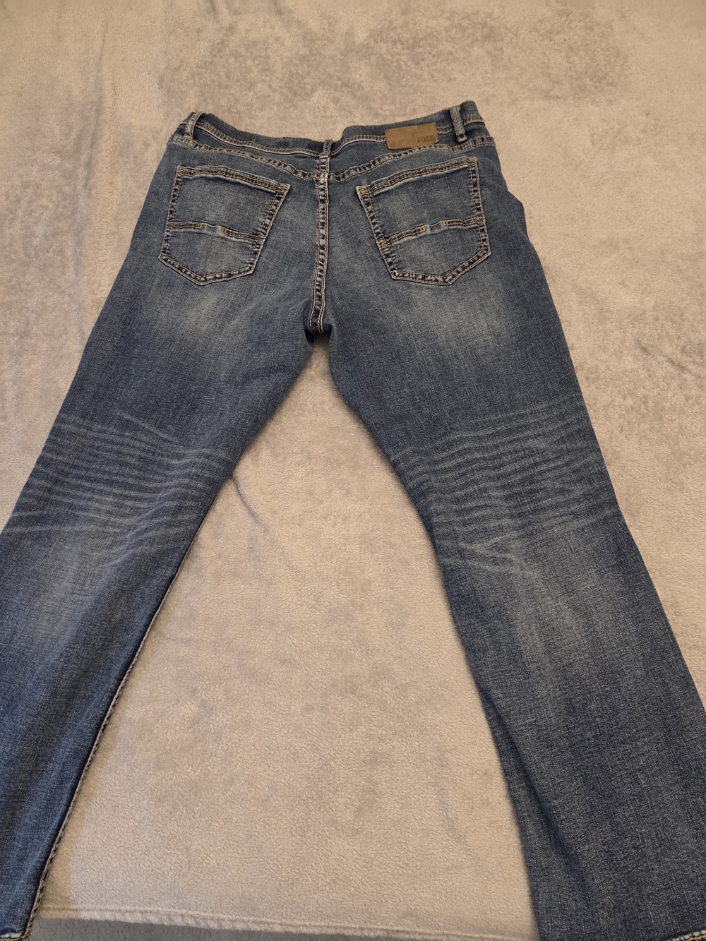 Mens - Picture 3 of 3